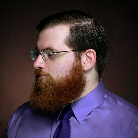 I am a Northern Virginia based photographer that creates beautifully produced headshots and portraits for social media sites like Instagram, X, LinkedIn and Facebook